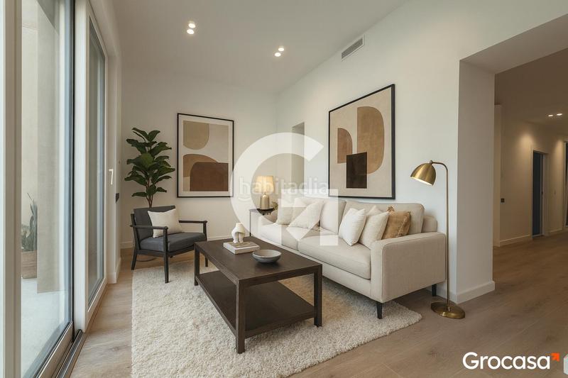 Foto a18b4892-4b30-4411-b4e9-bc7715db9589. Piano terra con riscaldamento piscina in Hostafrancs Barcelona