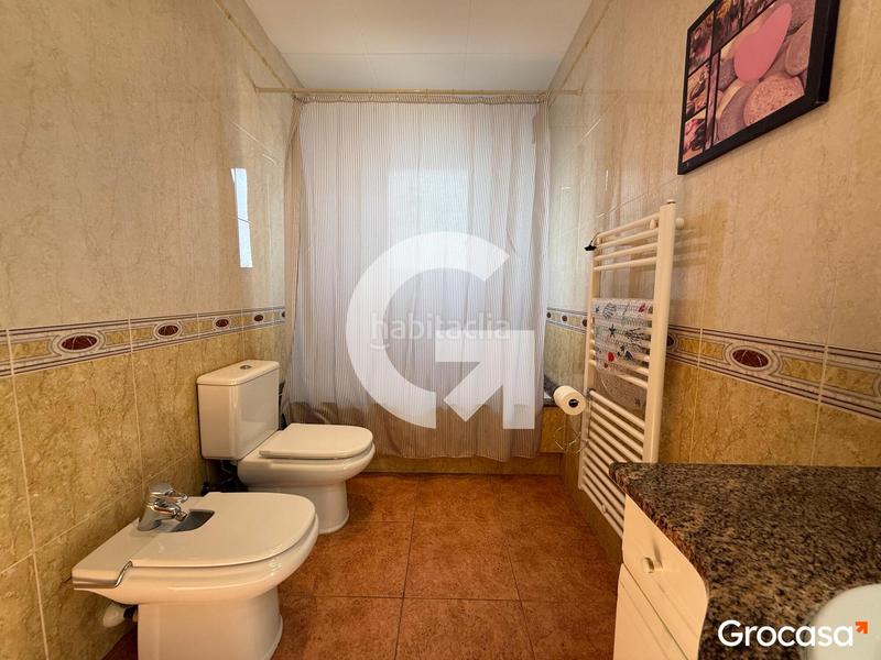 Foto 4b9064ac-ff1b-417f-87e0-9606f06d6187. Chalet con riscaldamento parcheggio piscina in terrabrava - Tordera parc Tordera