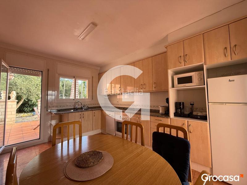 Foto 5580b6d9-3582-48b4-a85e-057d8a830530. Chalet con riscaldamento parcheggio piscina in terrabrava - Tordera parc Tordera
