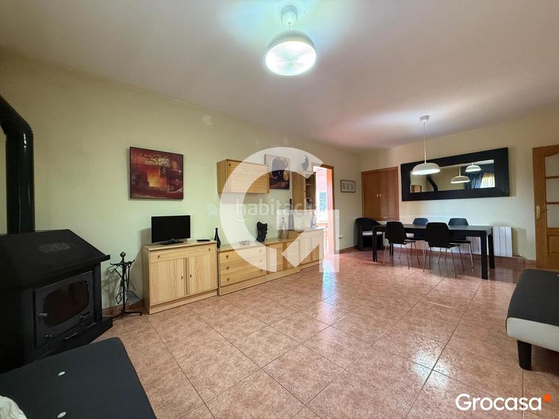 Foto c32b202e-99ec-4d5f-a1f8-f8ef25816f0b. Chalet con riscaldamento parcheggio piscina in terrabrava - Tordera parc Tordera