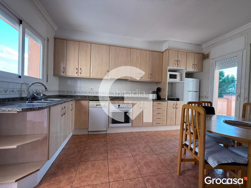 Foto cbee0f90-43bf-4a03-bade-5202bb652152. Chalet con riscaldamento parcheggio piscina in terrabrava - Tordera parc Tordera