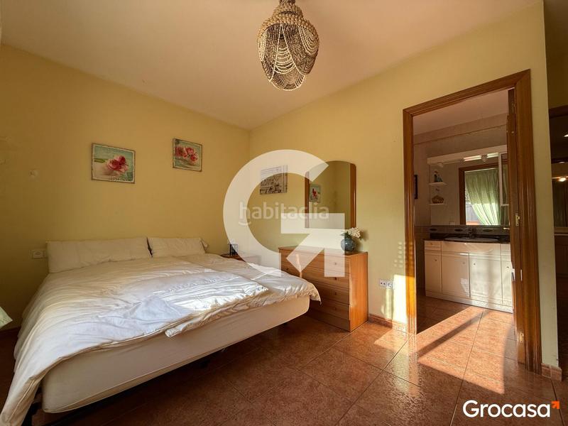 Foto d9d10e53-052b-466e-a08c-5fea438cd136. Chalet con riscaldamento parcheggio piscina in terrabrava - Tordera parc Tordera