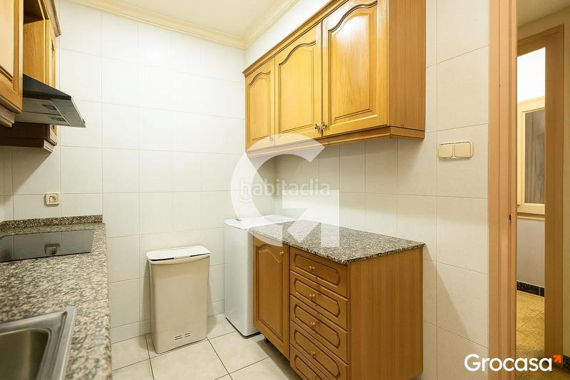 Foto 6c39e034-35fd-4b96-ab2f-009056e81a29. Planta baixa a Collblanc Hospitalet de Llobregat (L´)