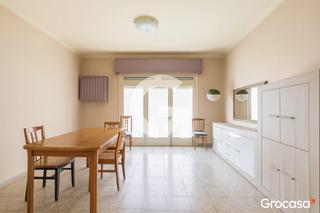 Piano terra in Collblanc. Vivienda 5 habitaciones