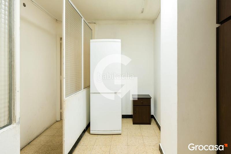 Foto ffdc9f38-9442-4641-994e-08eaa337fd3d. Planta baixa a Collblanc Hospitalet de Llobregat (L´)