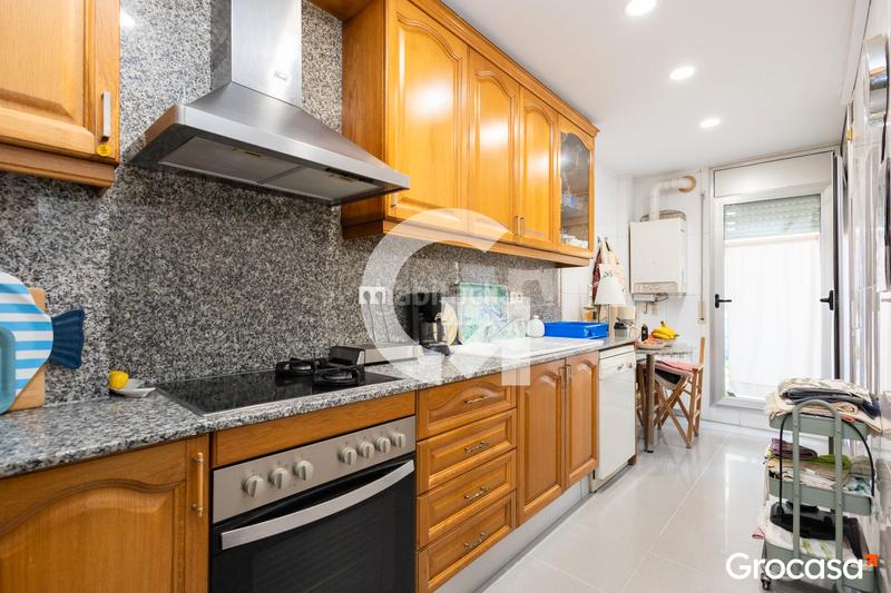 Foto adbaf813-4006-42c5-8505-d2df3f530ae2. Duplex con riscaldamento parcheggio in Vinyets-Molí Vell Sant Boi de Llobregat