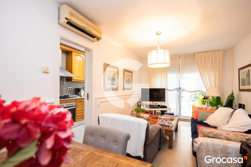 Foto b04ce34d-8964-42cb-af98-95b006e3b113. Duplex con riscaldamento parcheggio in Vinyets-Molí Vell Sant Boi de Llobregat