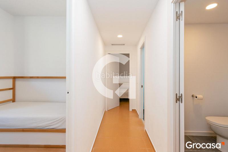 Foto 72b03e4e-18c1-4764-a90a-20ad9c31a86b. Piso exterior con ascensor y balcon en Centre Esplugues de Llobregat