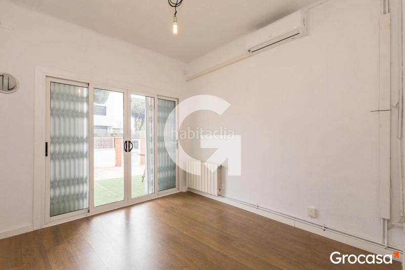 Foto 5759db23-35ff-40db-a3c4-240de9ef8268. Etagenwohnung mit heizung in Granvía-Mar Castelldefels
