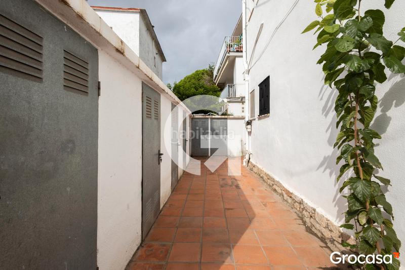 Foto b8d53cef-b616-4bd5-b290-7bd6b7db07c0. Etagenwohnung mit heizung in Granvía-Mar Castelldefels