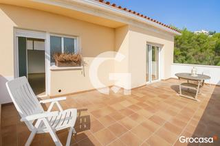 Casa  Cl esparraguera. Luminosos chalet en mas trader  cubelles