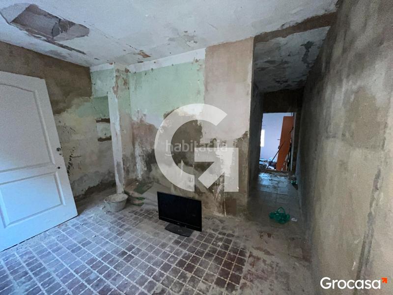 Foto 36f74901-8aa4-4af1-8b14-3982d0aabdf8. Casa aparellada a Centro-El Castillo Sagunt