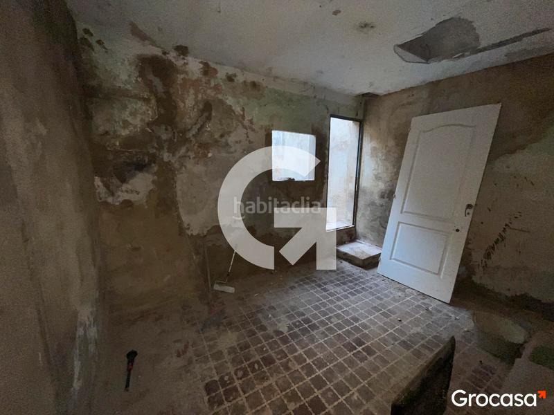 Foto 3c669238-0d48-4833-9067-9bfcc6a8c540. Casa aparellada a Centro-El Castillo Sagunt