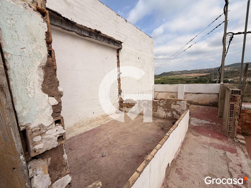 Foto b97c8fb1-81af-4c14-8650-192258cf1507. Casa aparellada a Centro-El Castillo Sagunt