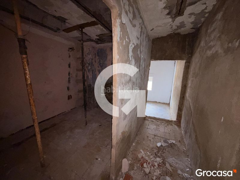Foto d04b8930-cb87-47a6-805d-ae7d48c08afc. Casa aparellada a Centro-El Castillo Sagunt