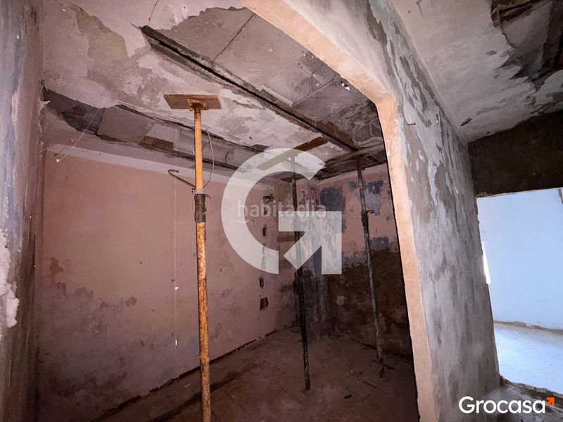 Foto e64ec9ab-3253-4c9f-ae1c-65df9bfe2c34. Casa aparellada a Centro-El Castillo Sagunt