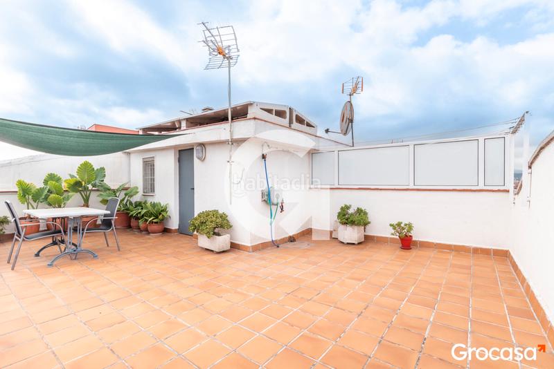 Foto a74afd83-82fa-4d66-9b3f-f309fff86cdd. Maison avec parking dans Centre Sant Joan Despí