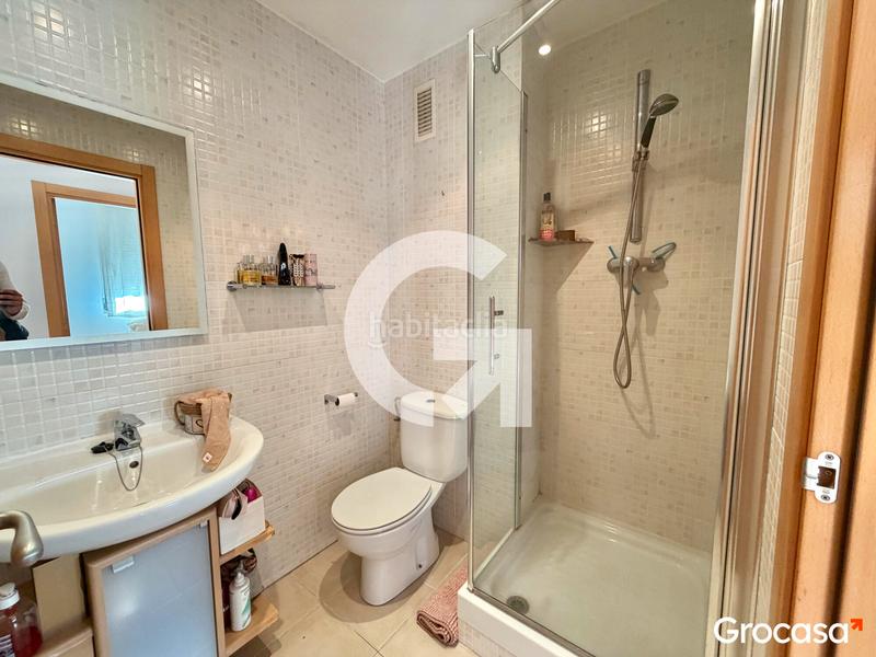 Foto 3d994fe7-c70e-4f6f-9adc-23cbe58b94b0. Piso impecable piso con balcon en Torre - Sana Terrassa