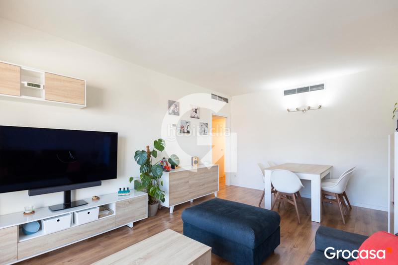 Foto d4e33dcb-eddf-4fbb-8f9d-f381c68bd06f. Appartement avec chauffage parking piscine dans Santa Eulàlia Hospitalet de Llobregat (L´)