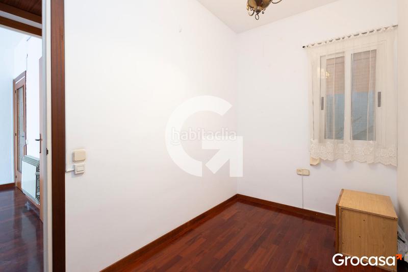 Foto 30a1f2c5-660f-43c3-85d4-4dda0b20d575. Piso  con balcon en les corts en Sant Ramon - Maternitat Barcelona