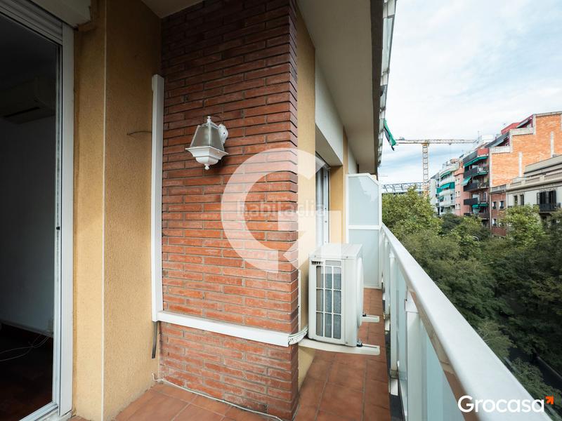 Foto 4ae9710b-3ad9-4c64-97ad-f44e995fe960. Piso  con balcon en les corts en Sant Ramon - Maternitat Barcelona