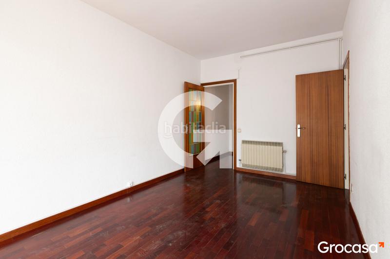 Foto 84520d34-d798-4ae0-9f62-b5daf94adc1e. Piso  con balcon en les corts en Sant Ramon - Maternitat Barcelona