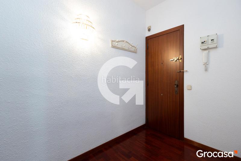 Foto 985eb5d0-50ab-412c-9fd4-30d9bd18620e. Piso  con balcon en les corts en Sant Ramon - Maternitat Barcelona