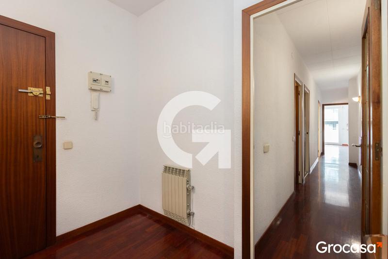 Foto bbdadec4-53a3-4aa9-912d-1cefa93007b7. Piso  con balcon en les corts en Sant Ramon - Maternitat Barcelona
