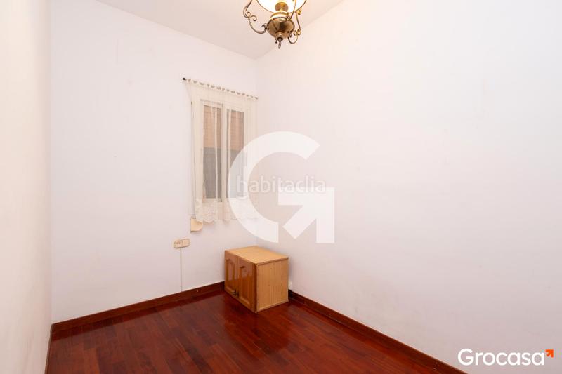 Foto dff1956d-4a60-4dcd-aa97-31bdf587172e. Piso  con balcon en les corts en Sant Ramon - Maternitat Barcelona