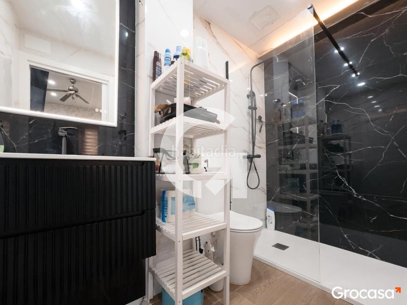 Foto 04b0c955-e2fa-4e78-979e-f078800b9904. Locale commerciale in Riu Nord Santa Coloma de Gramenet