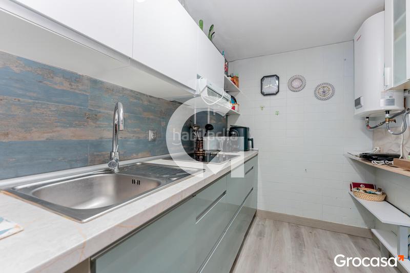 Foto 4bb66553-4c89-4d98-96c4-a9c815d18fe6. Pis a La Gavarra Cornellà de Llobregat