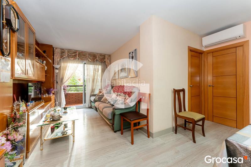 Foto a4ddc71d-ccbb-4ad1-90b4-a3334ddfebdc. Pis a La Gavarra Cornellà de Llobregat