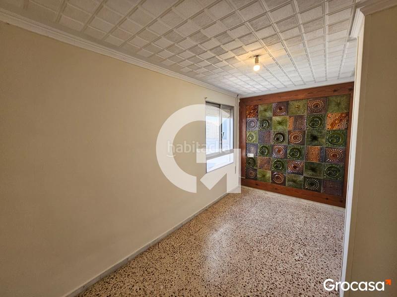 Foto 4600889d-67f4-4416-a5ac-a2b52e0ef9b4. Appartement dans Avenida de Abril-9 de Octubre Sagunt