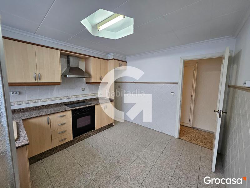 Foto be8b0724-4d37-40db-b9b9-14e24ea176c6. Appartement dans Avenida de Abril-9 de Octubre Sagunt