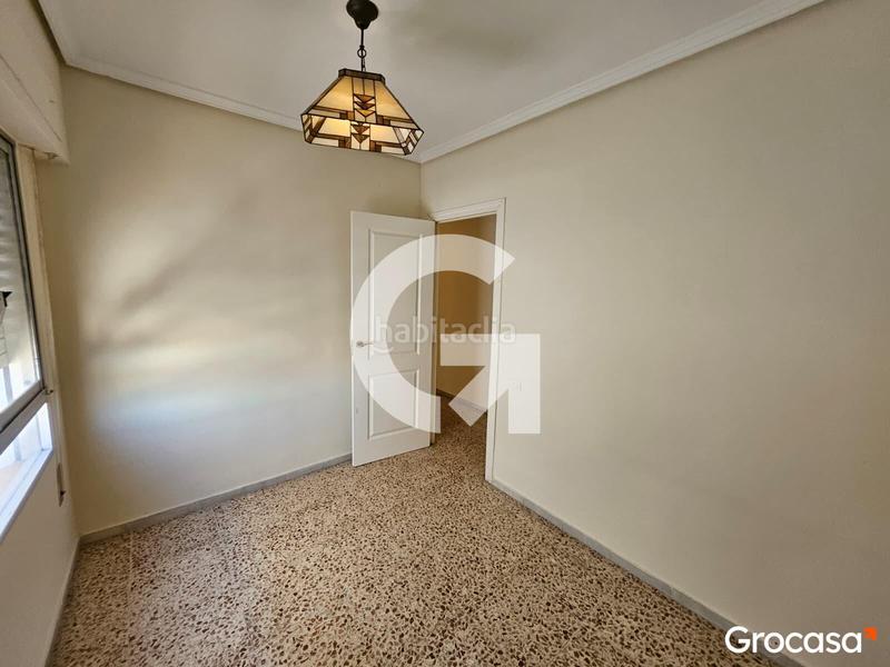 Foto c69fdc80-a8f5-4325-b50b-2fc5d44a484c. Appartement dans Avenida de Abril-9 de Octubre Sagunt