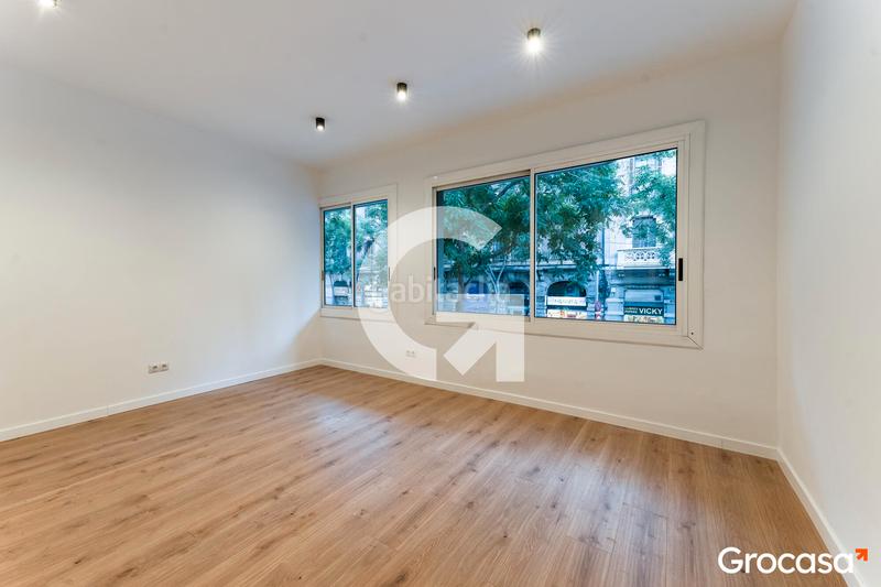 Foto 2355208d-b4a4-4d2e-8cd4-2a9b977a4863. Appartement dans Sants Barcelona