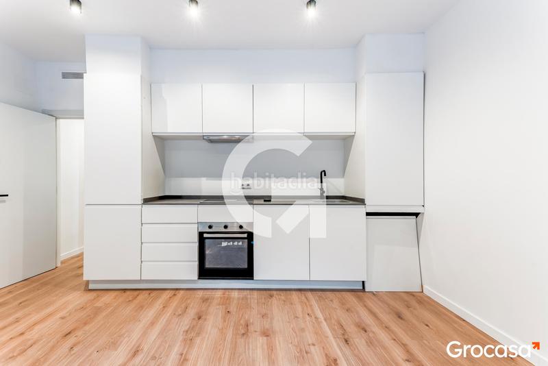 Foto 709f7351-77c6-47b1-8c7f-69c5acadf3dc. Appartement dans Sants Barcelona