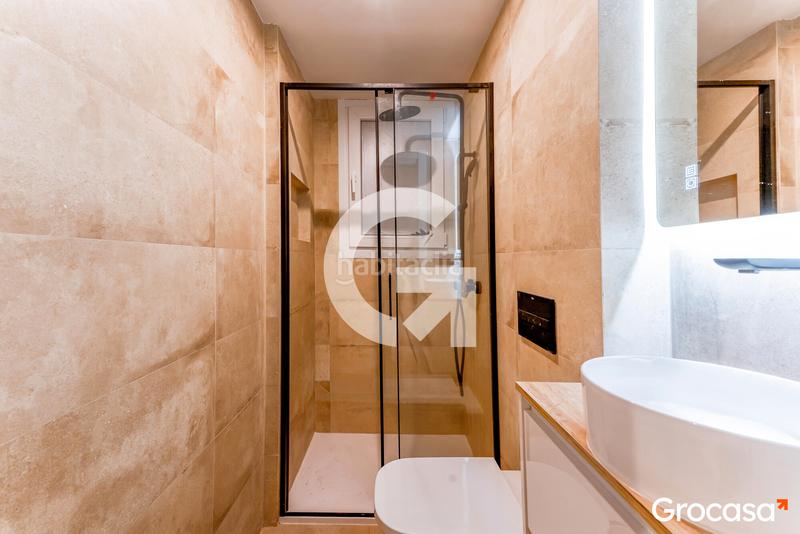 Foto fec2c9b0-0ea9-4769-bfb0-f73705fe35bd. Appartement dans Sants Barcelona
