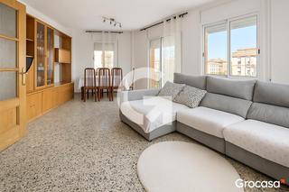 Etagenwohnung  Cl velazquez. Piso luminoso con balcón en el corazón de sant pere de ribes