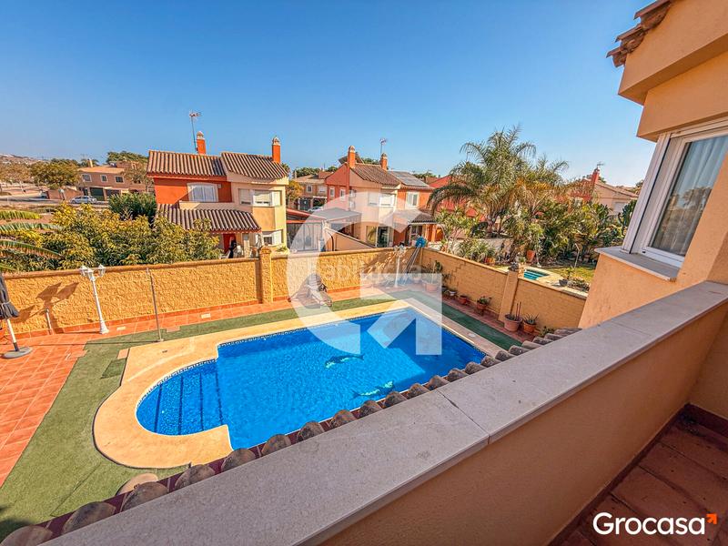 Foto a3d939da-9ecb-4719-a0cc-ddf1e4a472e6. Casa con parcheggio piscina in El Tomillar Torre del Mar