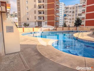Etagenwohnung  Cl junquera. En primera línea de playa