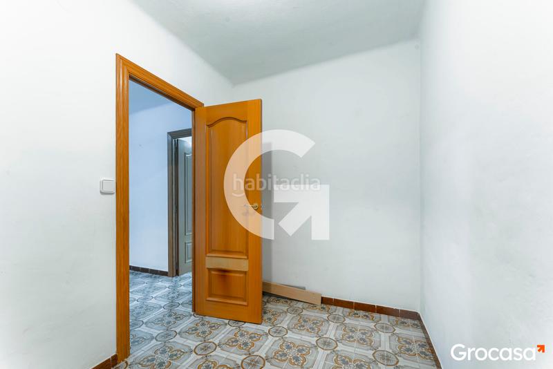 Foto 3cab1ff4-f897-45cb-b76c-971d47f2659e. Pis amb calefacció a Can Vidalet Esplugues de Llobregat