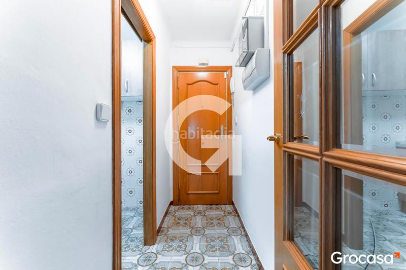 Foto ab1deb34-4cde-44a6-a2ce-b0088cd3260a. Pis amb calefacció a Can Vidalet Esplugues de Llobregat