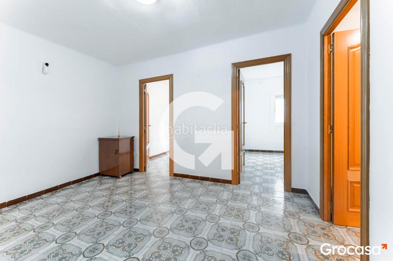 Foto b75b5ce5-76da-4dd2-bdc3-e713b6ff6b00. Pis amb calefacció a Can Vidalet Esplugues de Llobregat