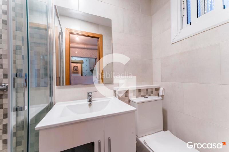 Foto d6f25350-d3e8-45b8-b34c-46e2a7b1443b. Pis amb calefacció a Can Vidalet Esplugues de Llobregat