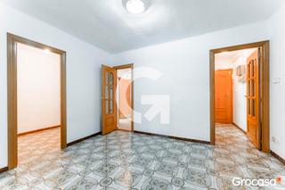 Appartement  Av severo ochoa de. Piso luminoso en av torrent.