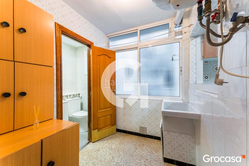 Foto e2c4dee8-deac-4e94-b2d6-5b75c54db370. Pis amb calefacció a Can Vidalet Esplugues de Llobregat