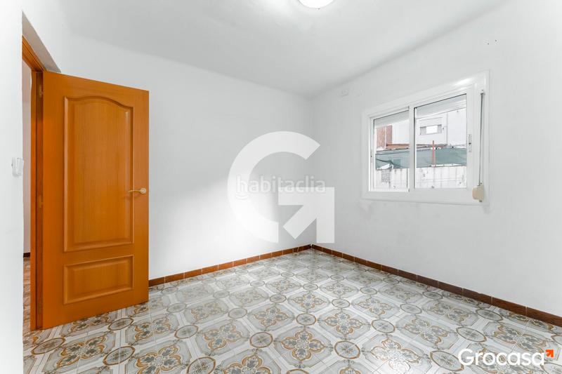 Foto f33d7486-804f-442b-a048-07e54494d3fe. Pis amb calefacció a Can Vidalet Esplugues de Llobregat