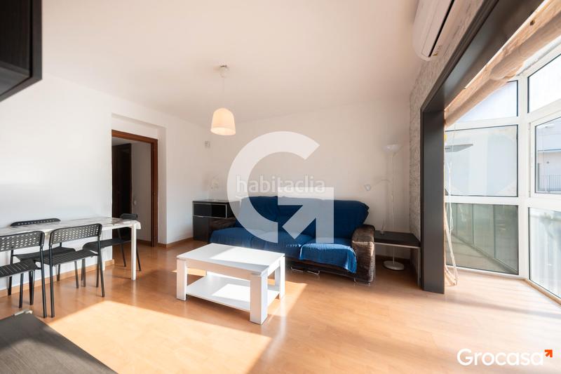 Foto 056ef688-8ce9-45cd-9b35-fae38a9e9725. Piso  luminoso y con vestidor! en Vilamarina Viladecans