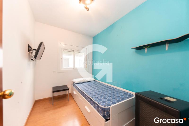 Foto c097d072-168e-4a63-b8b0-cce22ed0f73c. Piso  luminoso y con vestidor! en Vilamarina Viladecans